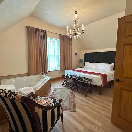 Sweetwater Branch Inn-2